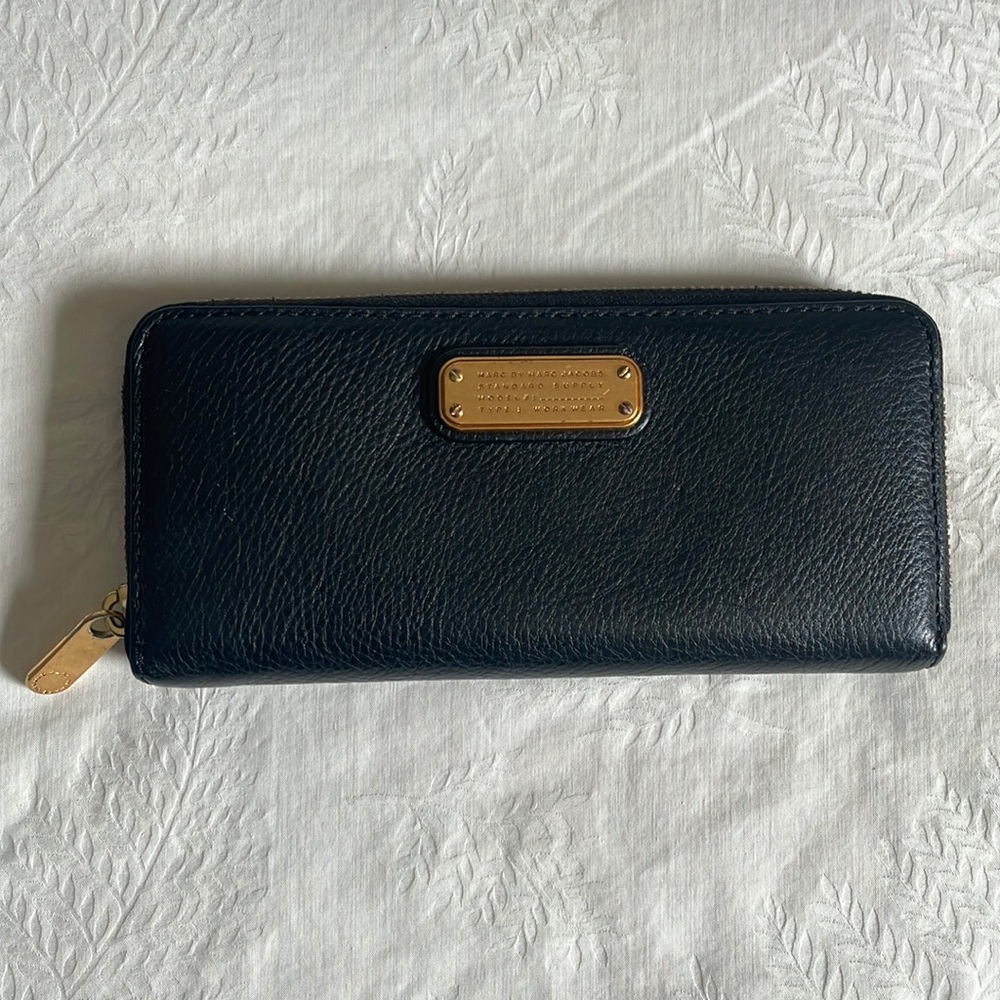 Previously used Marc by Marc Jacobs wallet